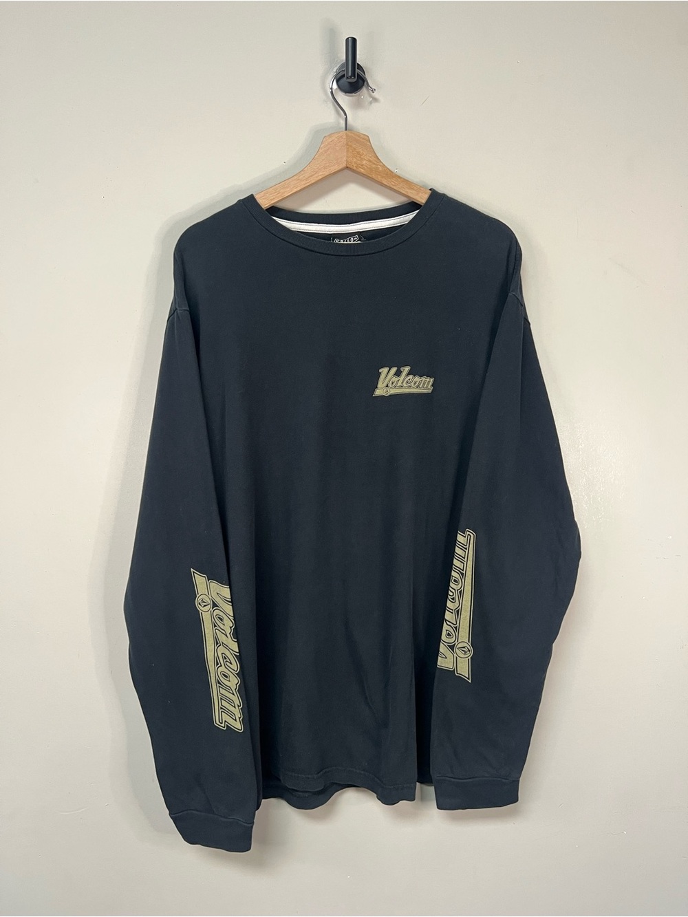 Y2K Volcom Long Sleeve Shirt
